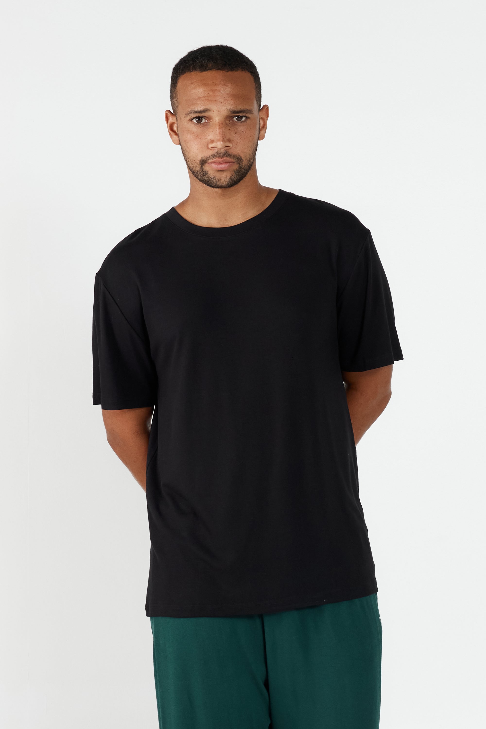 Como Crew Neck T-Shirt - Black