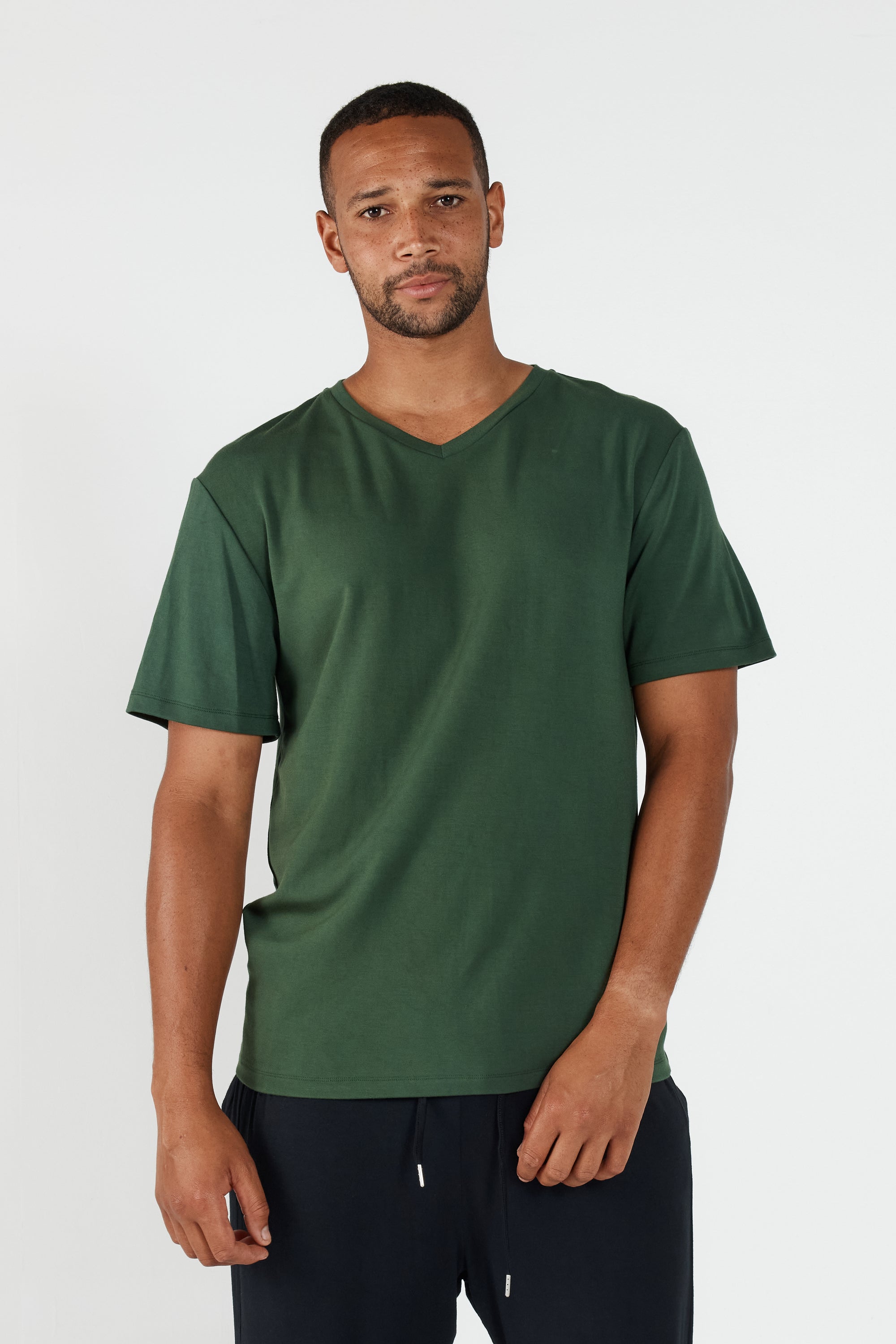 Como V-Neck T-Shirt - Forest Green