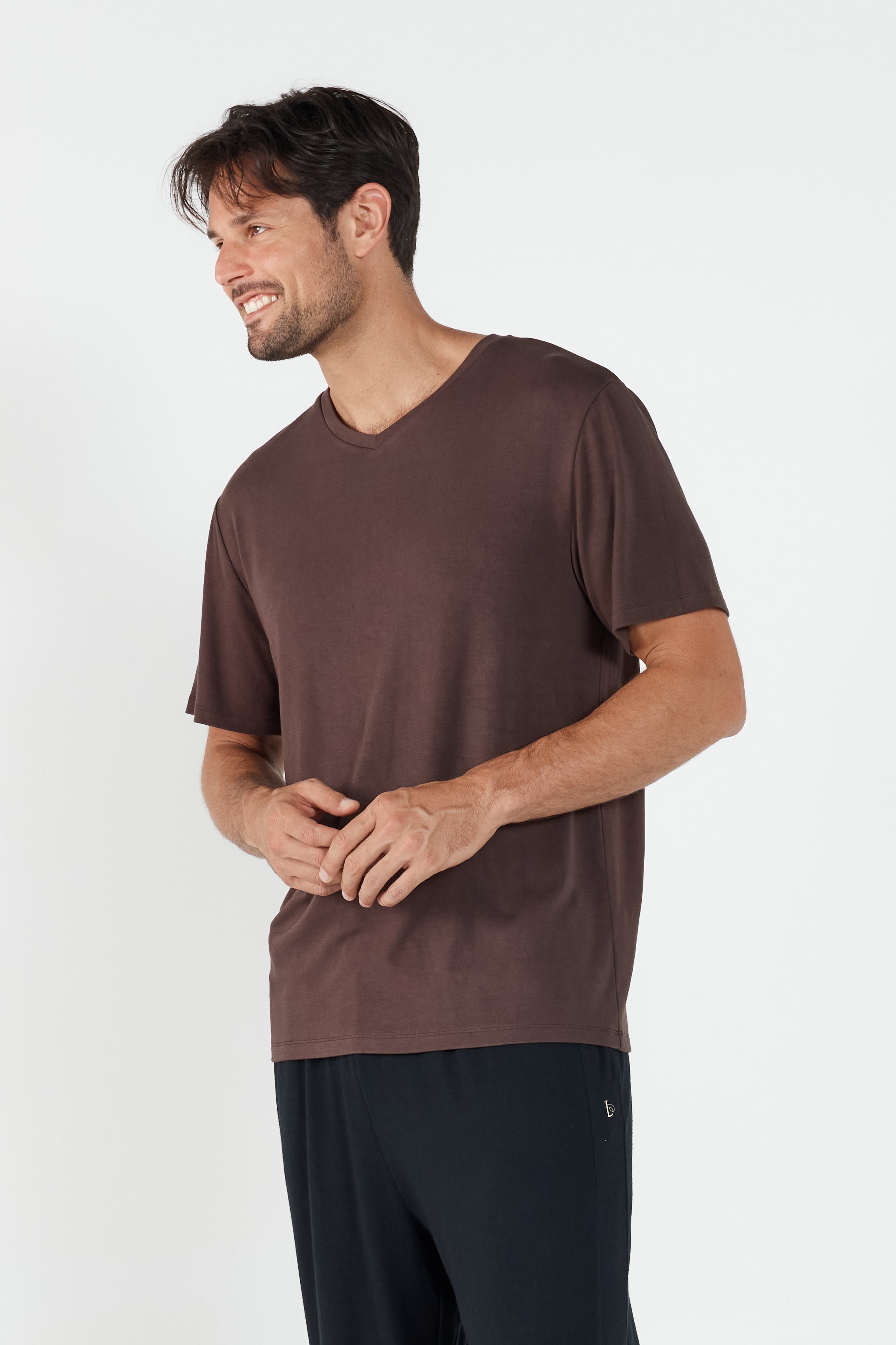 Men's Como V-Neck T-Shirt - Brown – Loose The Label